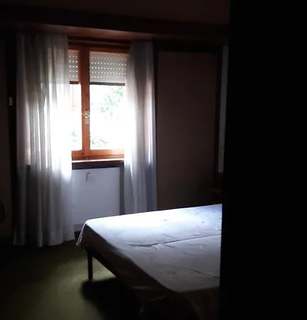 Appartmento I Pini Apartment *